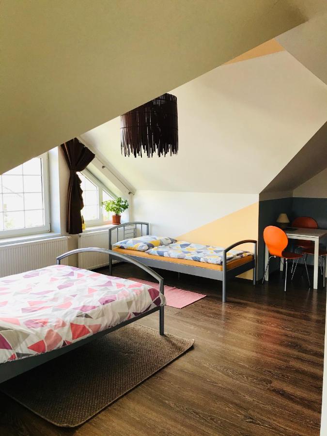 Cyklonocleh Apartman Veselí nad Moravou Kültér fotó